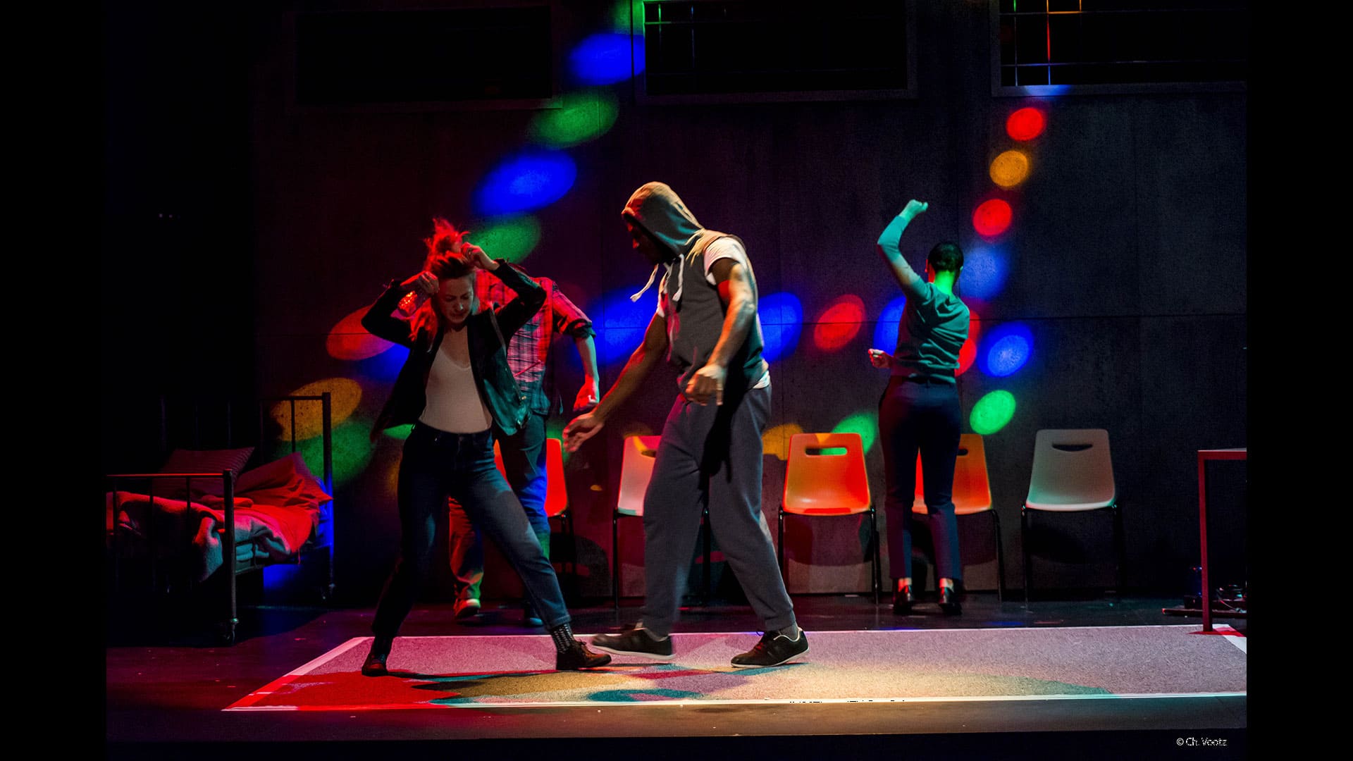 photo de scène de spectacle INTRA MUROS au Théâtre La Pépinière
